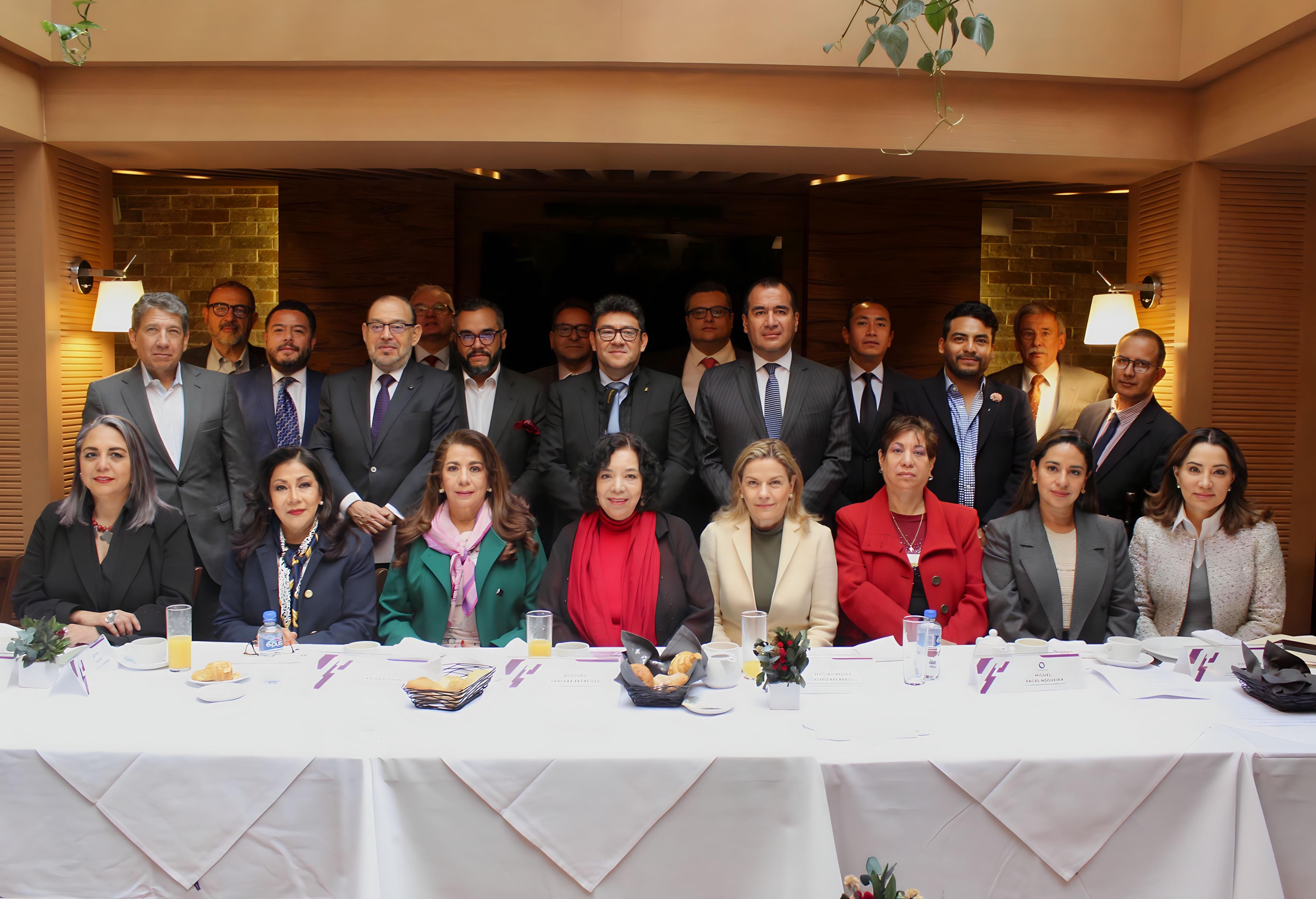 Reunión con integrantes del G9 y Líderes Empresariales y Magistradas y Magistrados de Sala Superior y Salas Ordinarias
